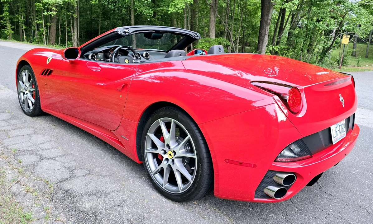2010 Ferrari California - Image 20 of 31