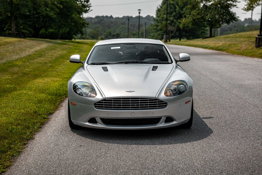 2011 Aston Martin DB9 - Image 8 of 31