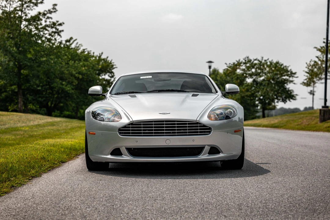 2011 Aston Martin DB9 - Image 9 of 31