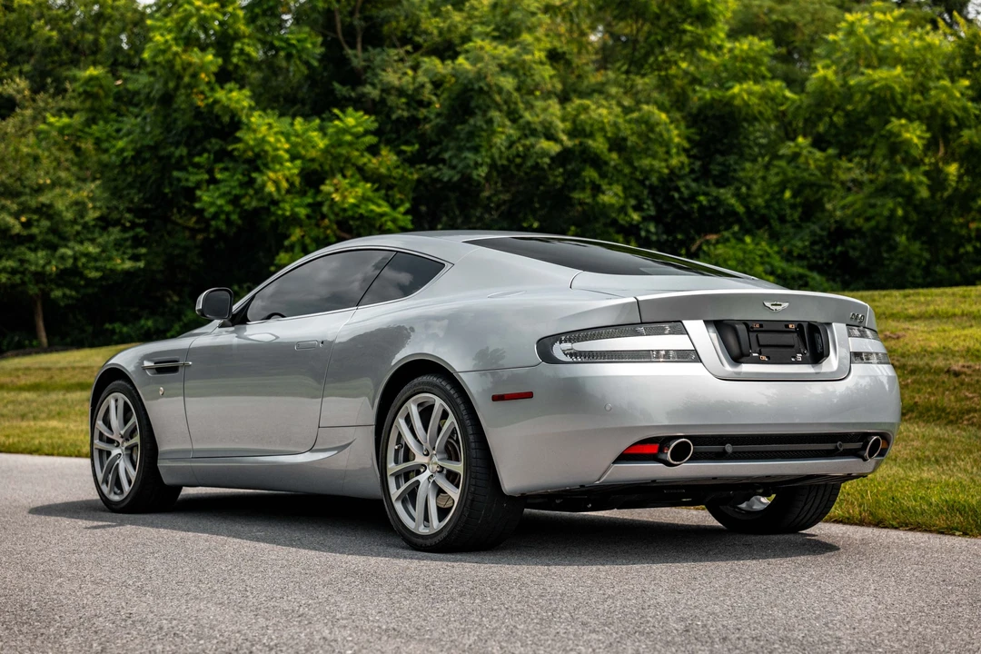 2011 Aston Martin DB9 - Image 21 of 31
