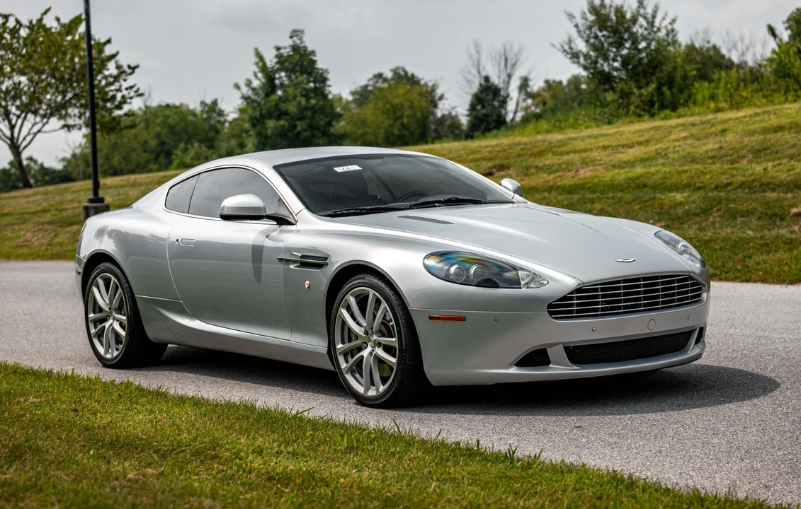 2011 Aston Martin DB9 - Image 4 of 31