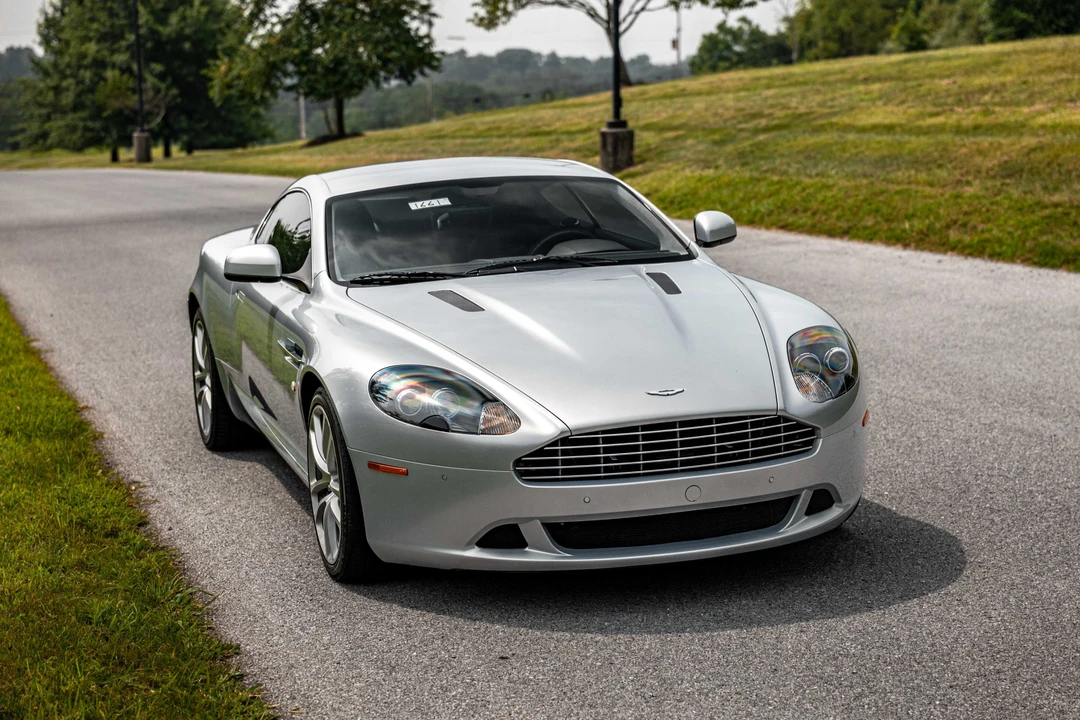 2011 Aston Martin DB9 - Image 4 of 31