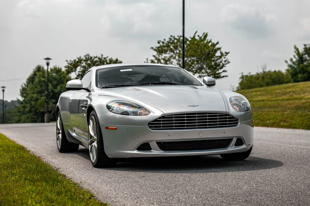2011 Aston Martin DB9 - Image 5 of 31