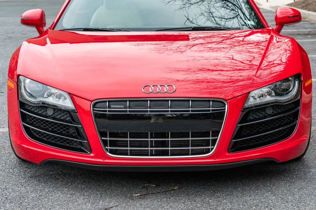 2011 Audi 42 R8 - Image 13 of 31