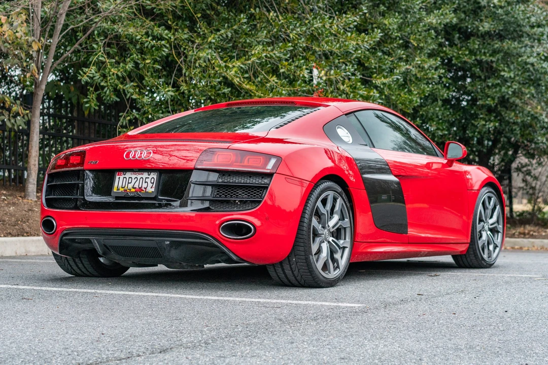 2011 Audi 42 R8 - Image 6 of 31