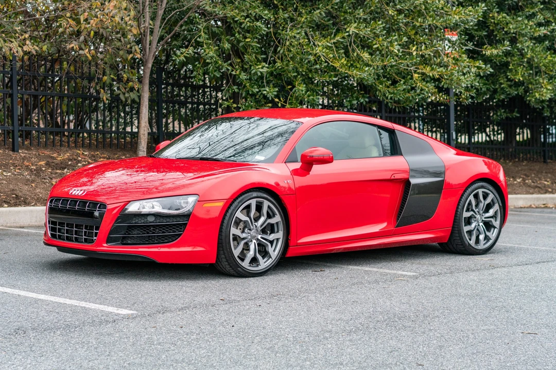 2011 Audi 42 R8 - Image 2 of 31