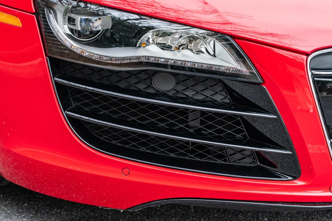 2011 Audi 42 R8 - Image 19 of 31