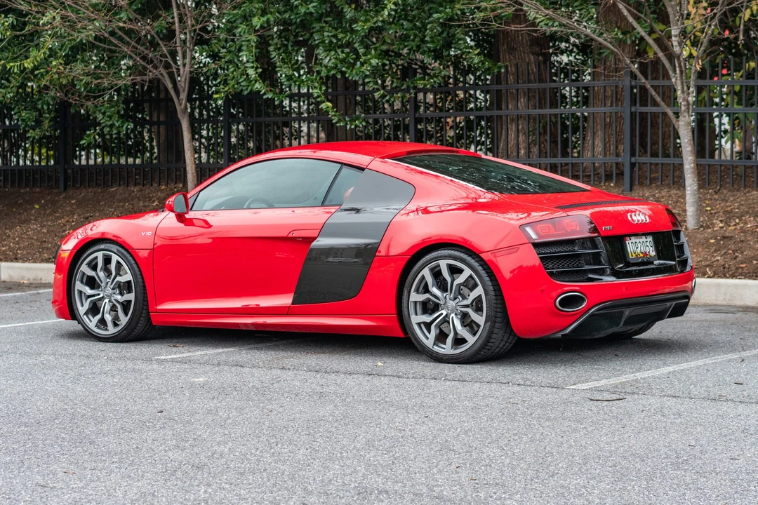 2011 Audi 42 R8 - Image 8 of 31