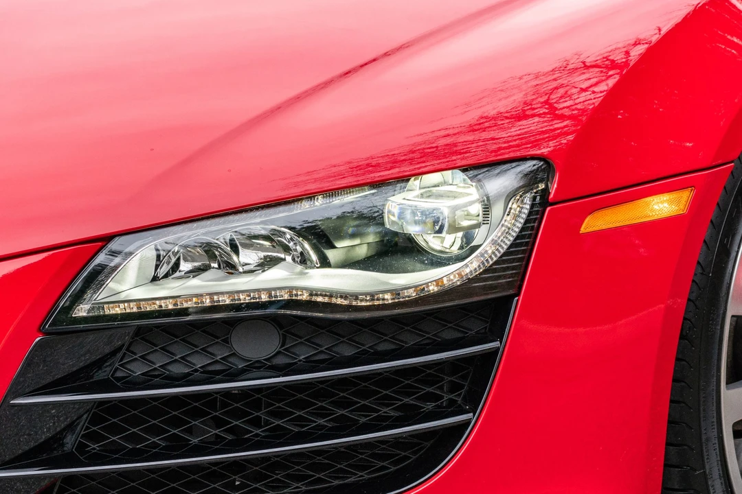 2011 Audi 42 R8 - Image 16 of 31