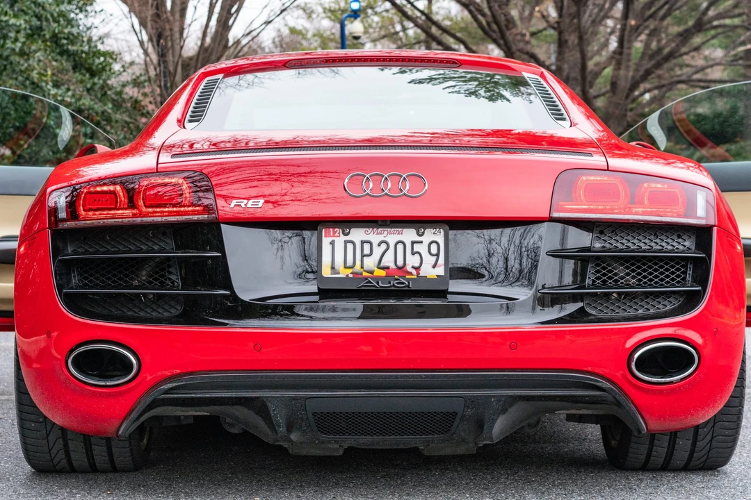 2011 Audi 42 R8 - Image 14 of 31