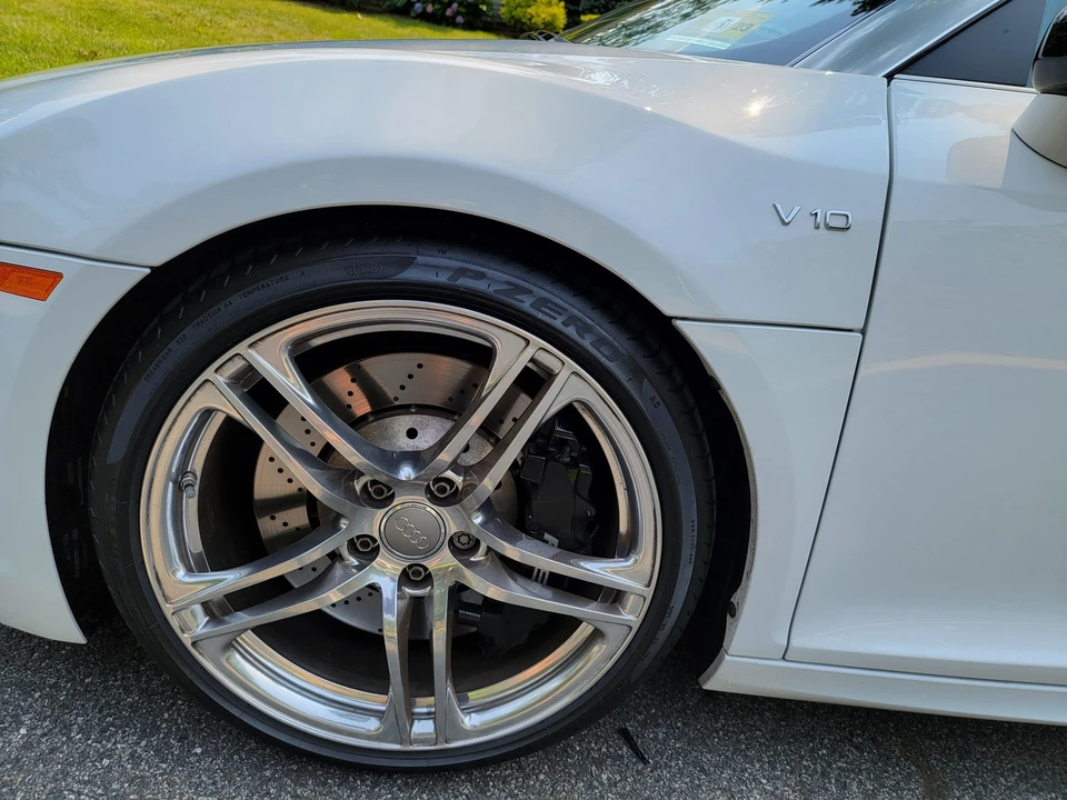 2011 Audi 42 R8 - Image 31 of 31