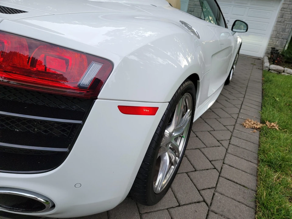 2011 Audi 42 R8 - Image 24 of 31