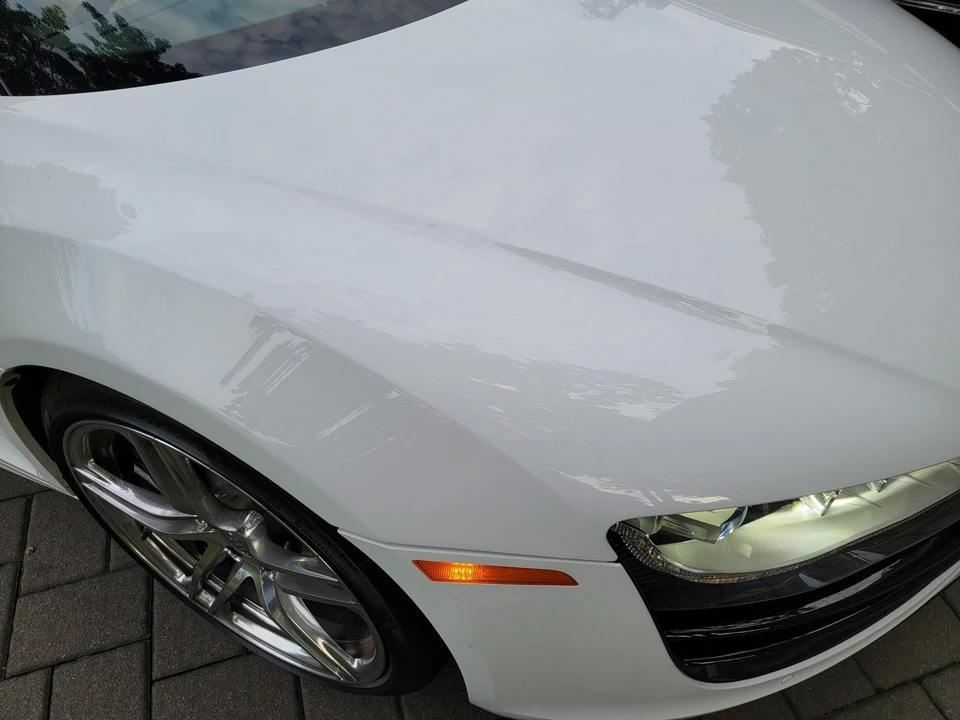 2011 Audi 42 R8 - Image 28 of 31