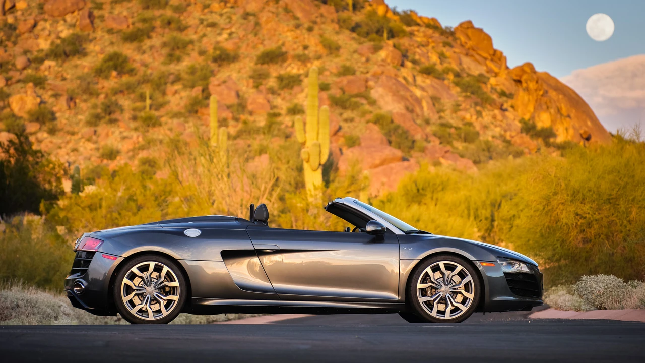 2011 Audi 42 R8 - Image 12 of 31
