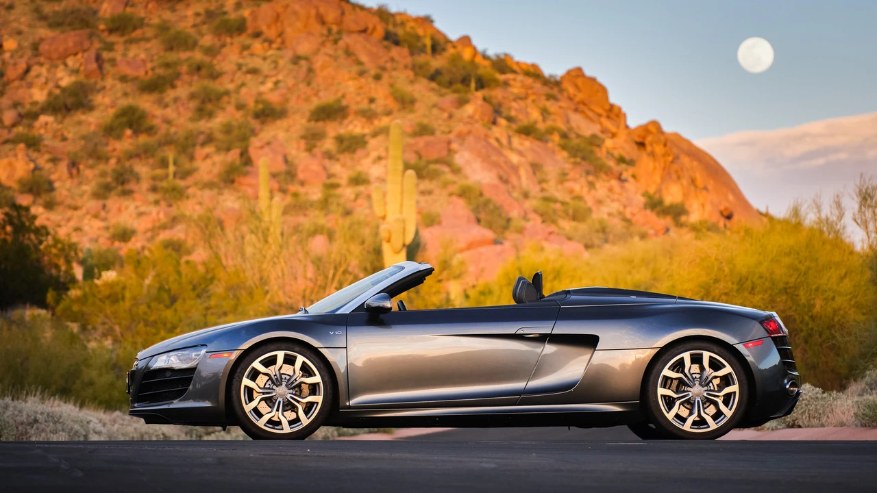 2011 Audi 42 R8 - Image 14 of 31