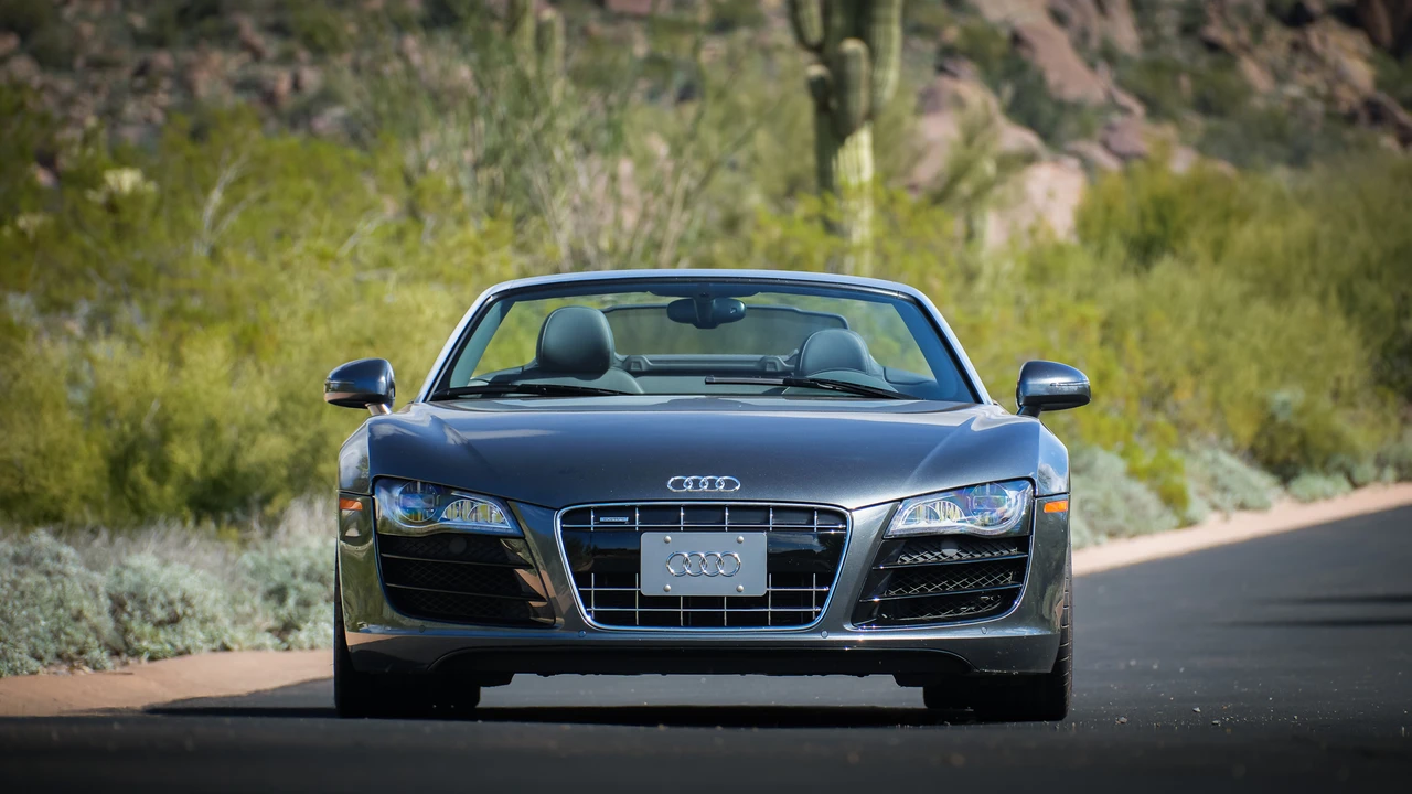 2011 Audi 42 R8 - Image 16 of 31
