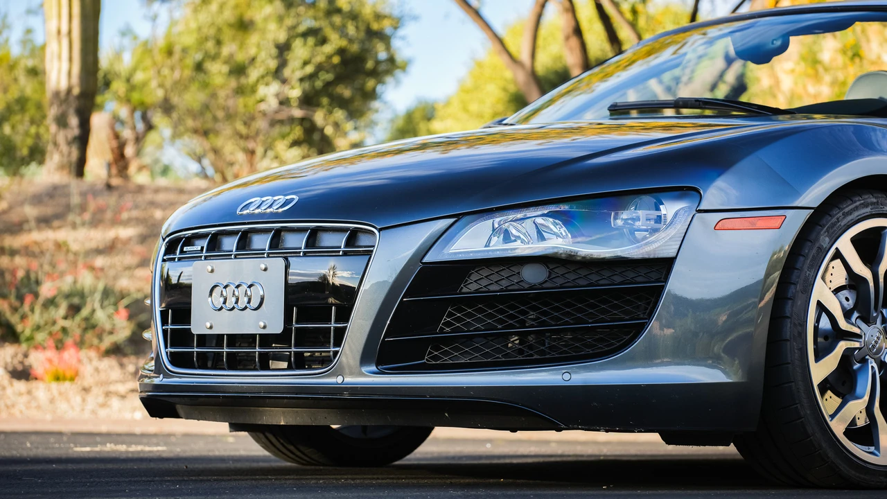 2011 Audi 42 R8 - Image 28 of 31