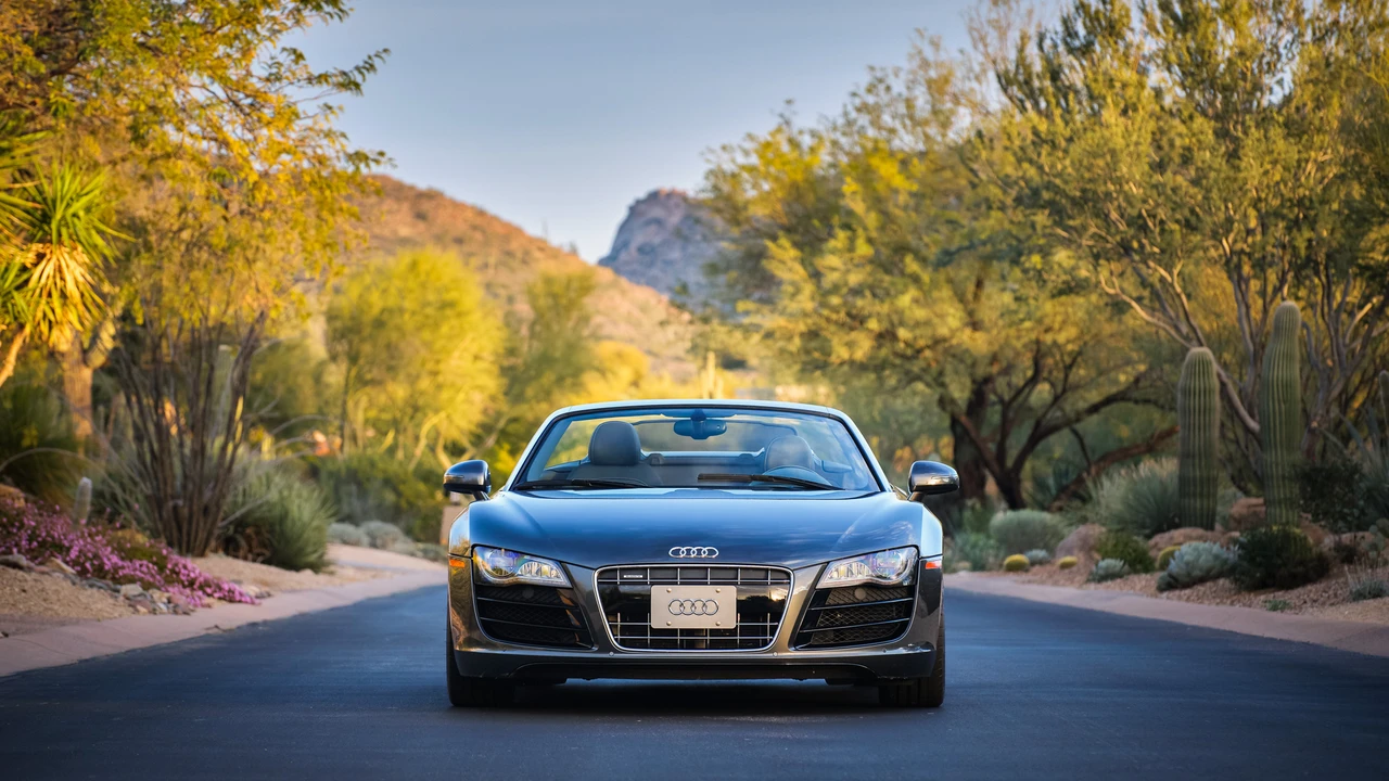 2011 Audi 42 R8 - Image 5 of 31