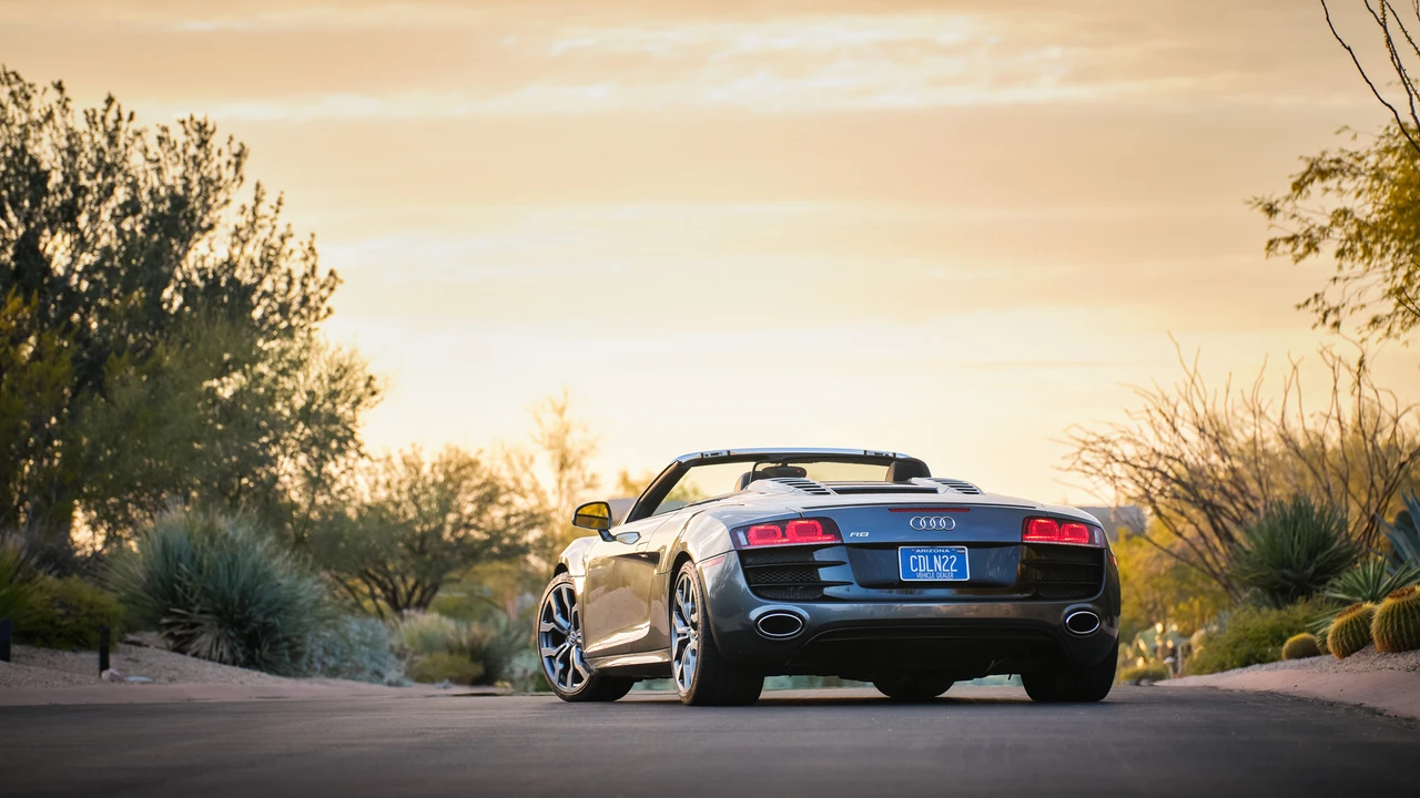 2011 Audi 42 R8 - Image 9 of 31