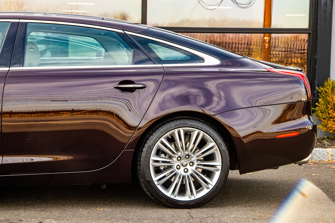 2011 Jaguar X351 XJ - Image 22 of 31