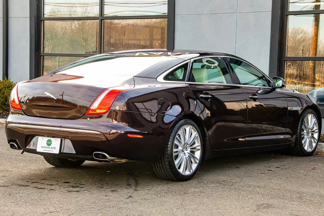 2011 Jaguar X351 XJ - Image 14 of 31