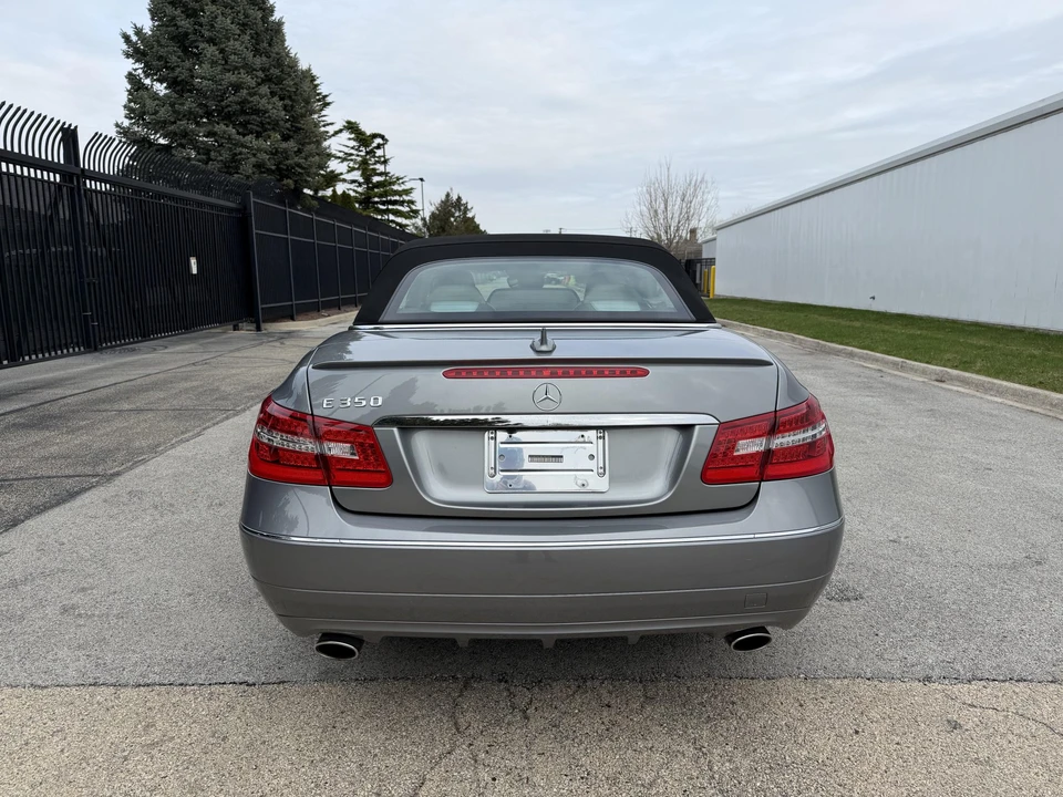 2011 Mercedes-Benz C207/A207 E-Class Coupe & Convertible - Image 22 of 31