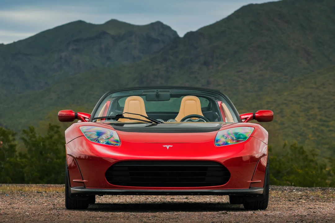 2011 Tesla Roadster - Image 4 of 31