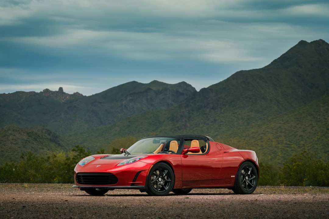 2011 Tesla Roadster - Image 6 of 31