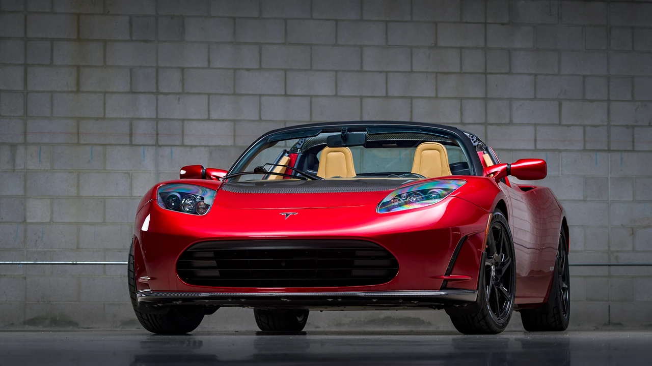 2011 Tesla Roadster - Image 15 of 31
