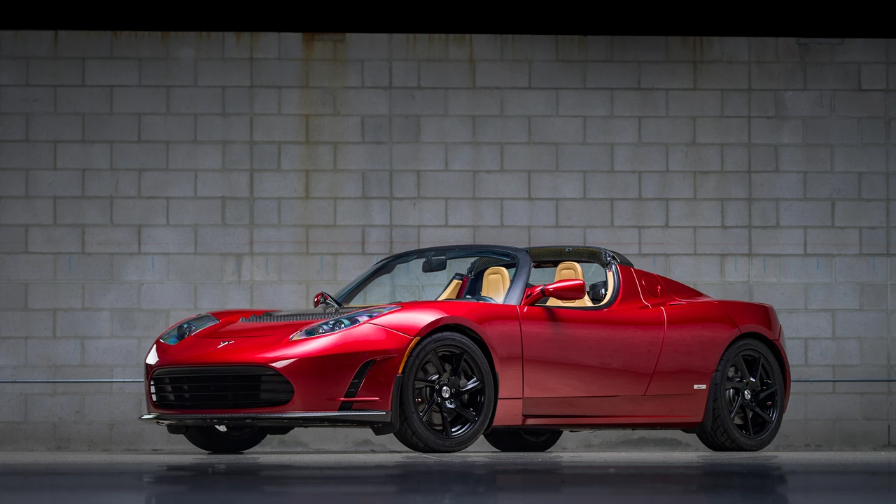 2011 Tesla Roadster - Image 17 of 31