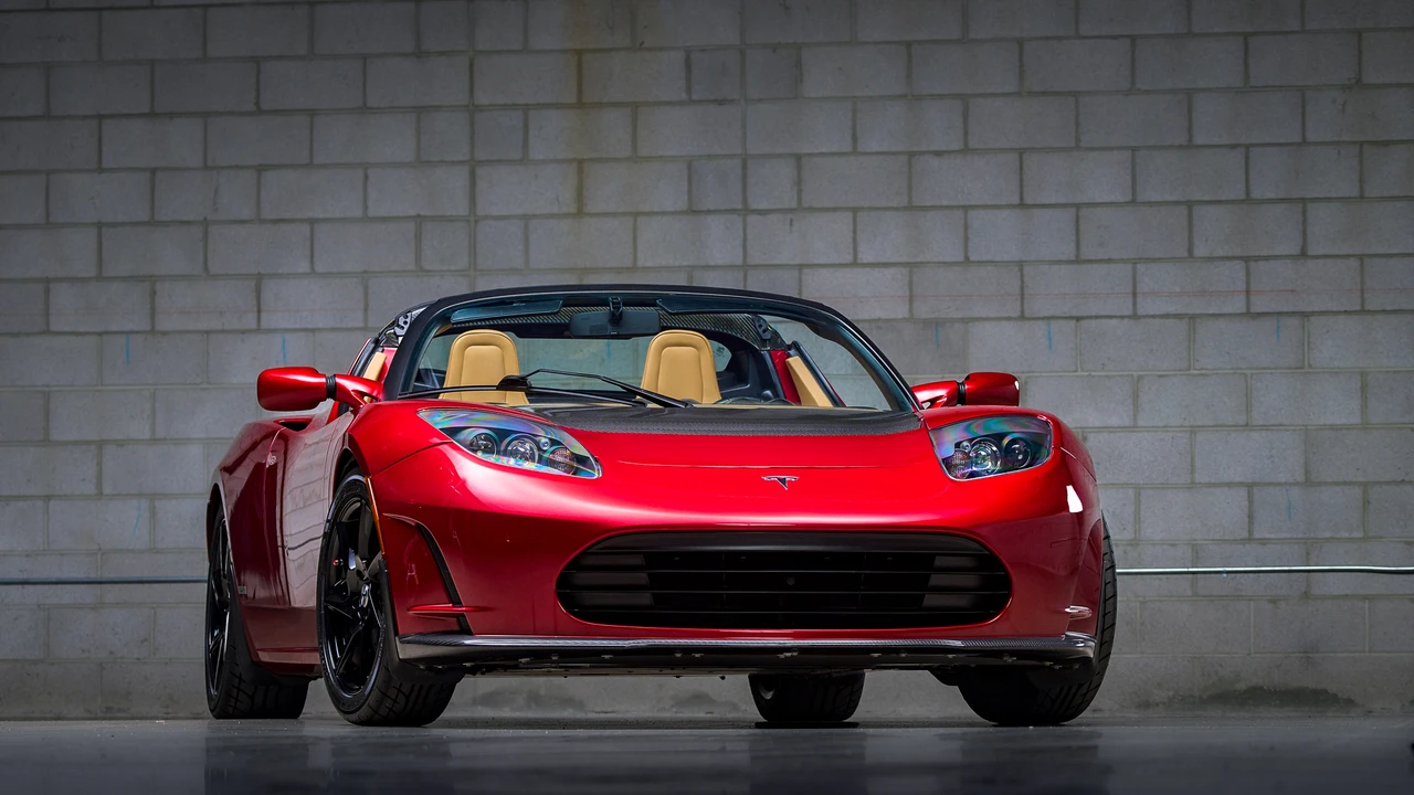 2011 Tesla Roadster - Image 18 of 31