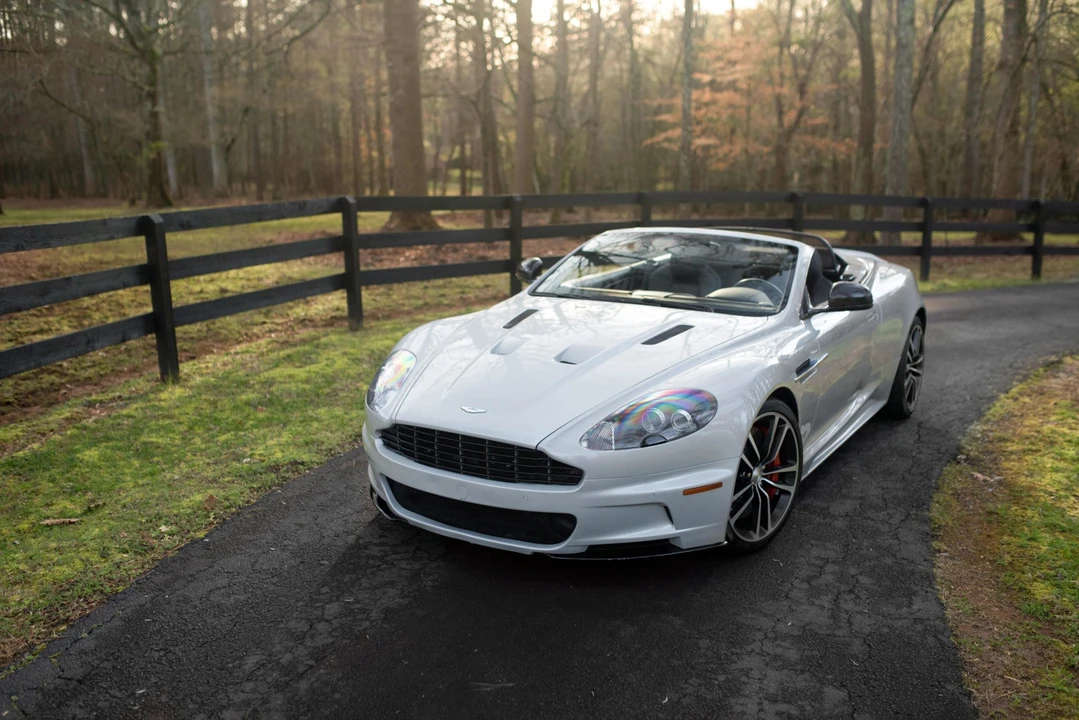 2012 Aston Martin DBS (2008-2012) - Image 17 of 31