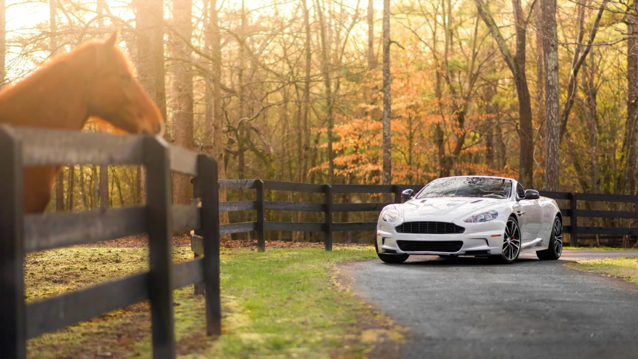 2012 Aston Martin DBS (2008-2012) - Image 16 of 31