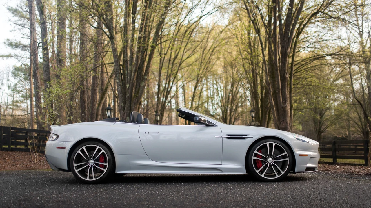 2012 Aston Martin DBS (2008-2012) - Image 6 of 31