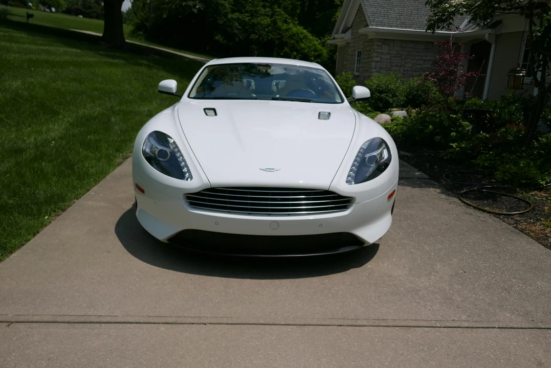 2012 Aston Martin Virage (2011-2012) - Image 13 of 31