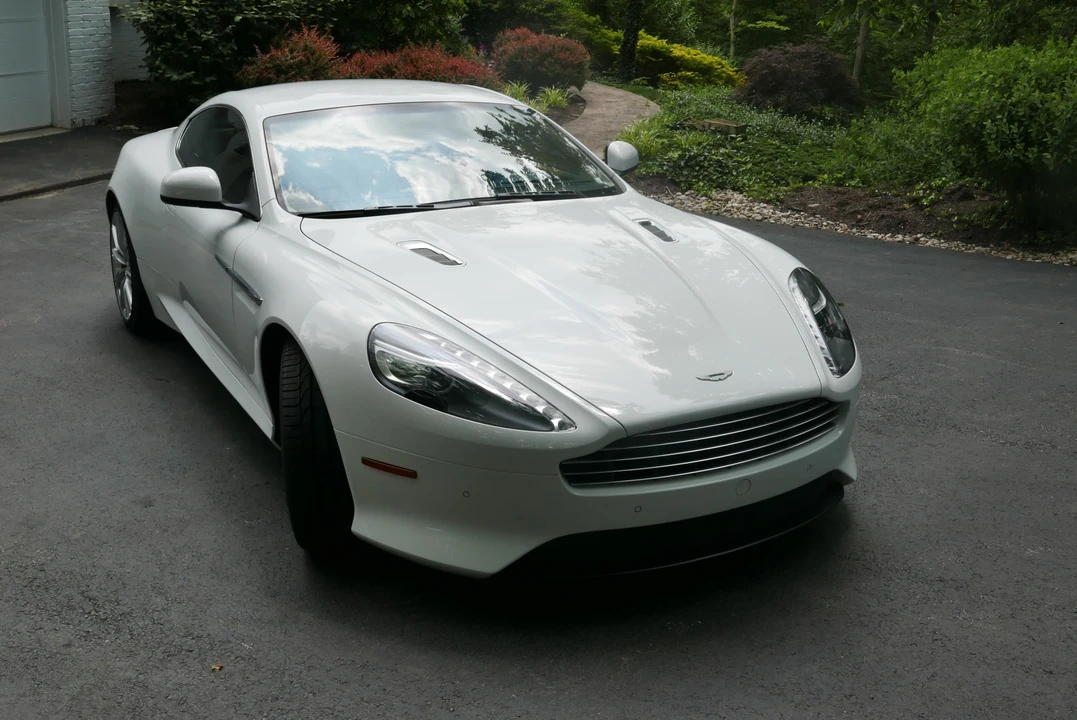 2012 Aston Martin Virage (2011-2012) - Image 5 of 31