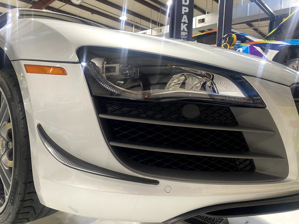 2012 Audi 42 R8 - Image 24 of 31