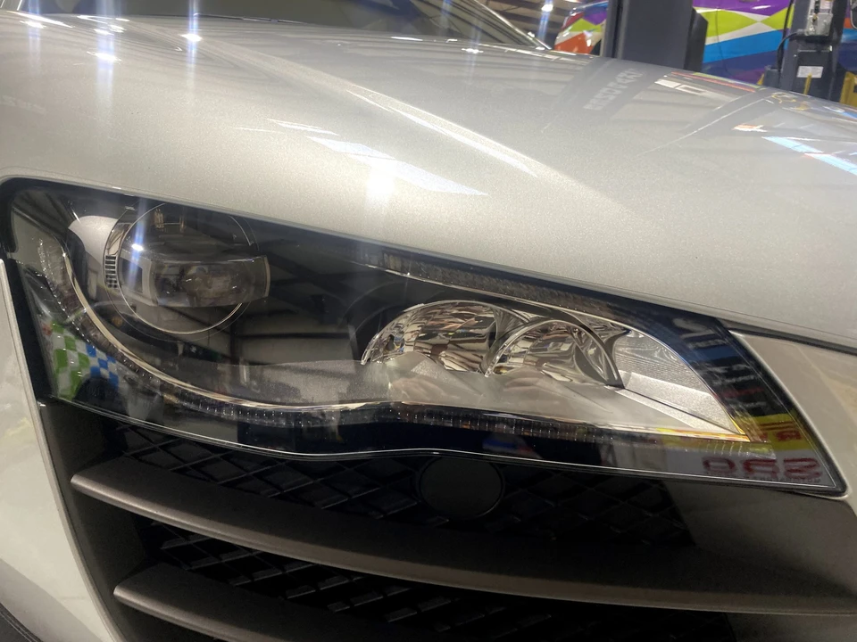 2012 Audi 42 R8 - Image 25 of 31