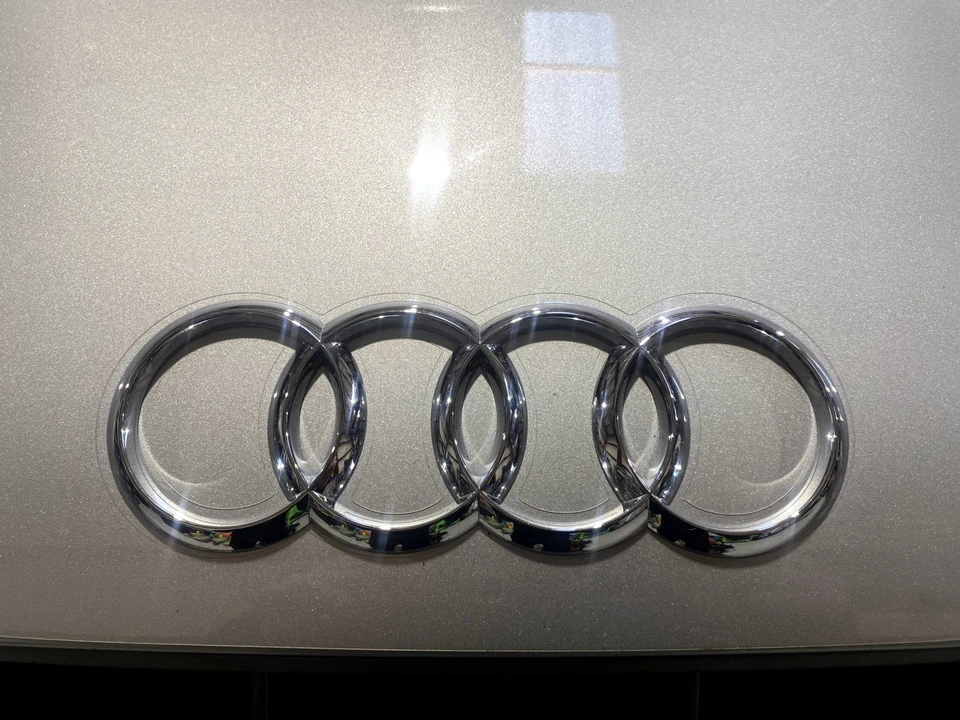 2012 Audi 42 R8 - Image 22 of 31