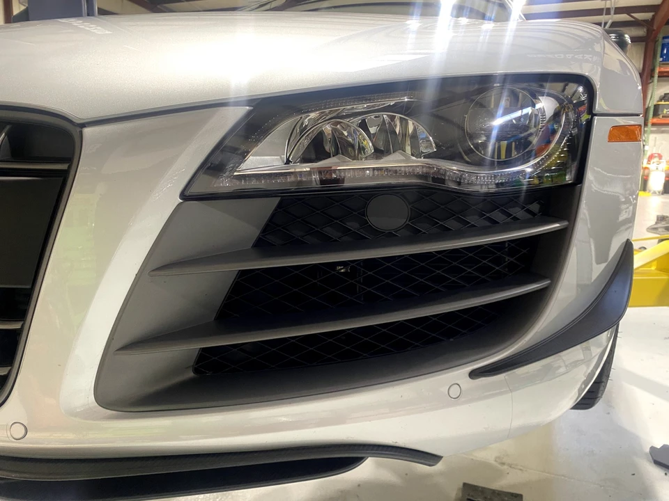 2012 Audi 42 R8 - Image 15 of 31