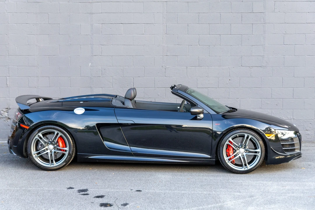 2012 Audi 42 R8 - Image 14 of 31