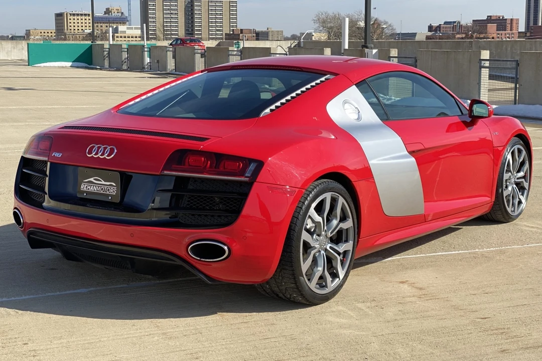 2012 Audi 42 R8 - Image 10 of 31
