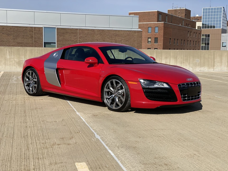2012 Audi 42 R8 - Image 12 of 31
