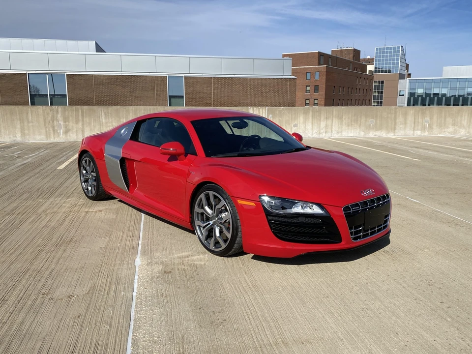 2012 Audi 42 R8 - Image 14 of 31