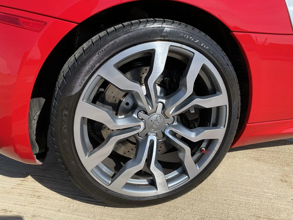 2012 Audi 42 R8 - Image 22 of 31