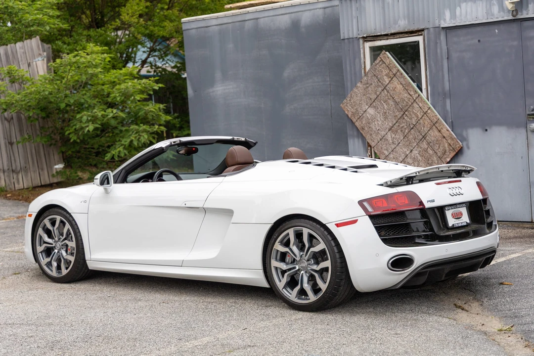 2012 Audi 42 R8 - Image 30 of 31