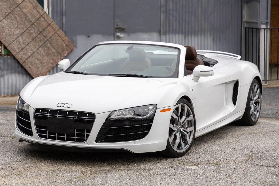 2012 Audi 42 R8 - Image 2 of 31
