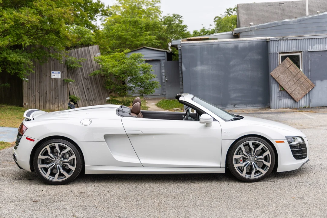 2012 Audi 42 R8 - Image 15 of 31