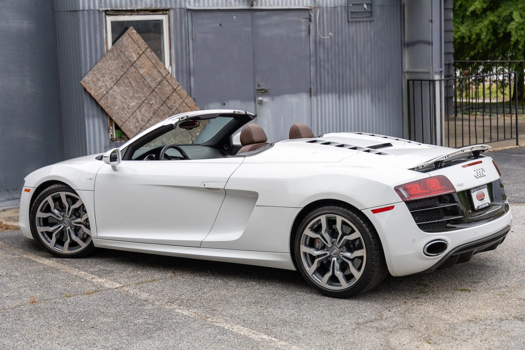 2012 Audi 42 R8 - Image 29 of 31