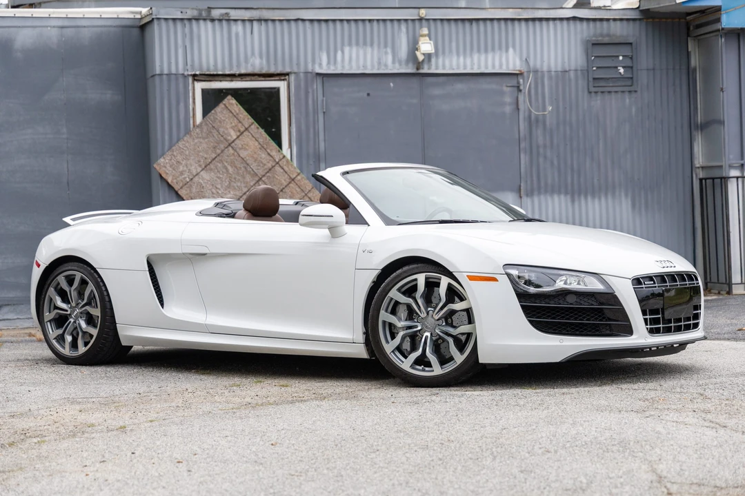 2012 Audi 42 R8 - Image 13 of 31